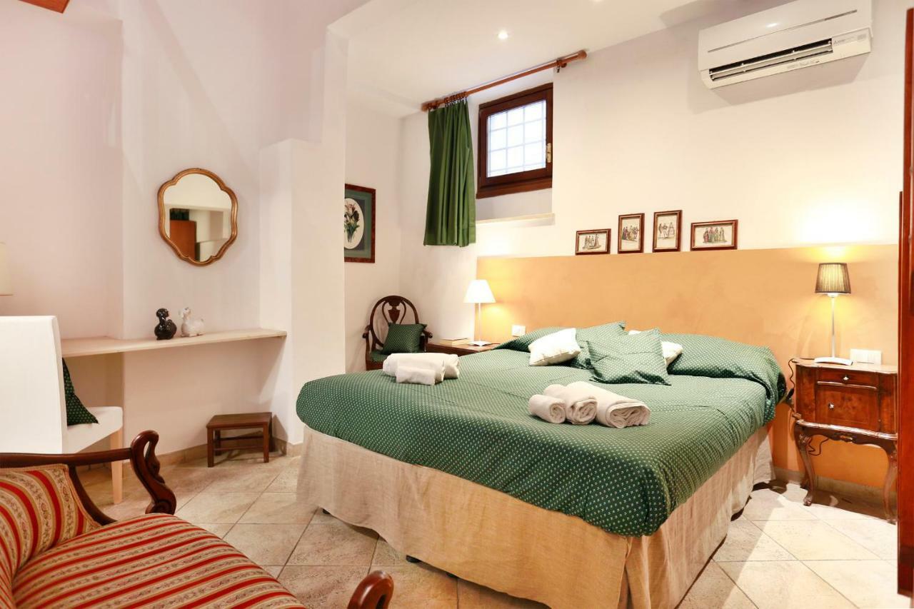 Ghibellina Apartment In The Heart Of The City Florence Ngoại thất bức ảnh